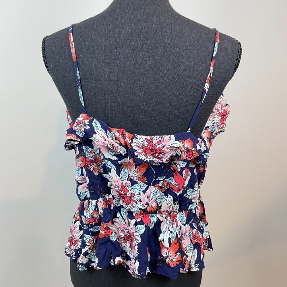 Love,Fire Women's Flower sleeveless shirt Size Large - Picture 3 of 5